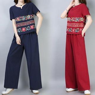 Set: Embroidered Short-sleeve Top + Plain Wide-leg Pants