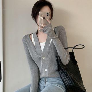 Slim-fit Mock Two-piece Knit Top