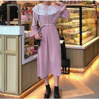 Lace Collar Long Sleeve Velvet Dress