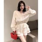 Eyelet V-neck Light Shirt / Layered High-waist Mini Skirt