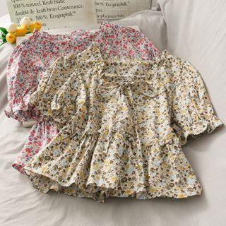 Ribbon-accent Floral Crop Top