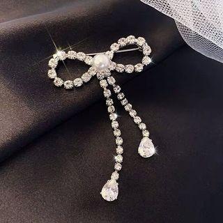 Faux Pearl Rhinestone Bow Brooch Short Length - Type B - One Size