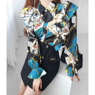 Ruffle-trim Printed Blouse With Brooch Ivory - One Size