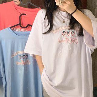 Elbow-sleeve Lettering Strawberry Embroidered T-shirt