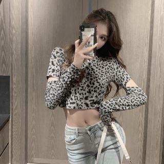 Leopard Print Cutout Cropped T-shirt