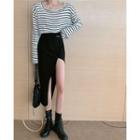 Striped Long-sleeve Cropped T-shirt / Asymmetric Straight-fit Skirt