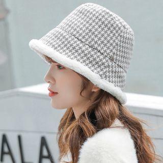Houndstooth Fleece-lined Bucket Hat