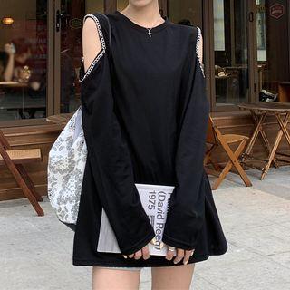 Long-sleeve Open-shoulder Top