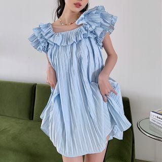Short-sleeve Ruffled Mini Smock Dress