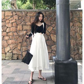 V-neck Long-sleeve T-shirt / High Waist Midi Suspender Skirt