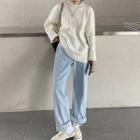 Cable Knit Sweater / Wide-leg Jeans