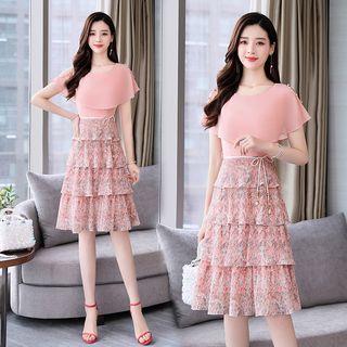 Cape-sleeve Floral Paneled A-line Tiered Dress
