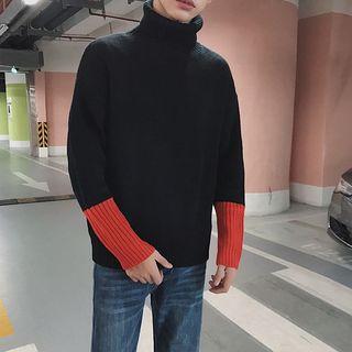 Turtleneck Contrast Cuff Knit Top