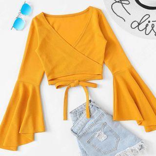 Flare-sleeve Cropped Top