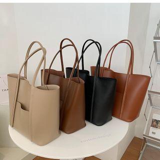 Zip Lettering Tote Bag