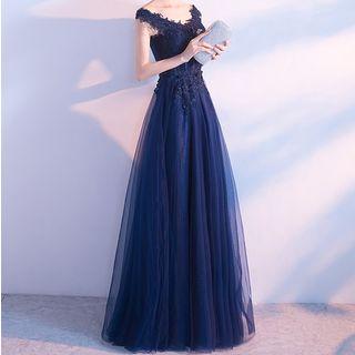 Sleeveless Embroidered Lace A-line Evening Gown