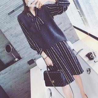 Set: Printed Long-sleeve A-line Midi Dress + Knit Vest