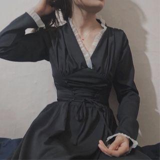Long-sleeve Frill Trim V-neck A-line Midi Dress