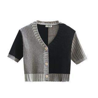 Short-sleeve Two-tone Knit Top Black & White - One Size