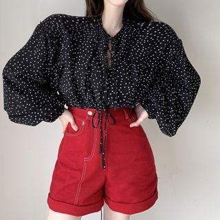 Balloon-sleeve Dotted Blouse / High-waist Shorts