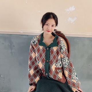 Printed Sweater / Cardigan