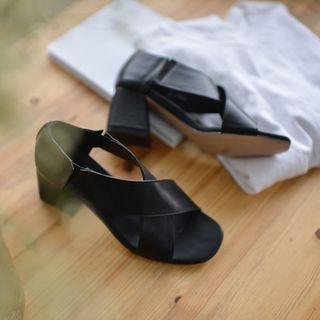 Cross-strap Block-heel Sandals
