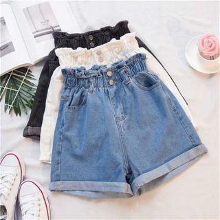 High-wist Denim Shorts