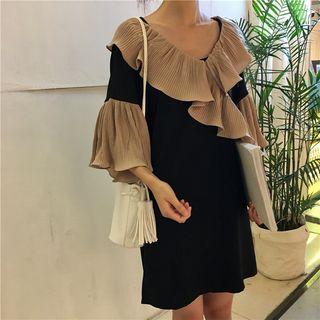 Color Panel Ruffle Trim Elbow Sleeve Dress