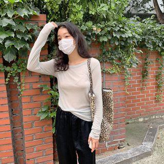 Ribbed Sheer Woolen T-shirt