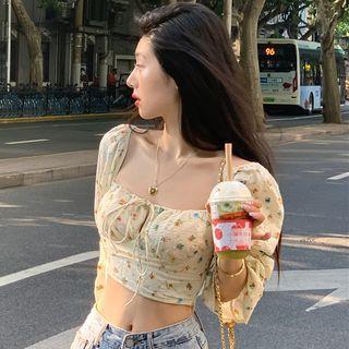 Flared-cuff Square Neck Floral Cropped Blouse