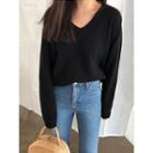 V-neck Wool Knit Top