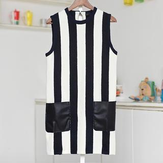 Sleeveless Striped Knit Dress Black And White - One Size