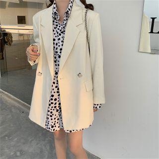 Double Breasted Blazer / Printed Shirt