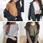 Plain Round-neck /v-neck Long-sleeve Loose-fit T-shirt
