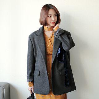 Notched-lapel Wool Blend Jacket With Sash