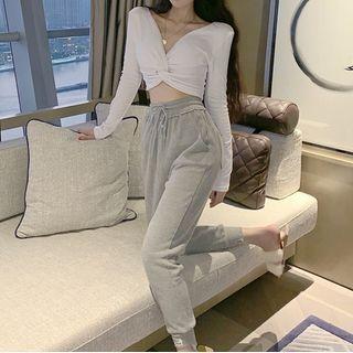 V-neck Long-sleeve Top / Sweatpants