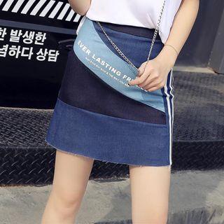 Lettering Color-block A-line Skirt