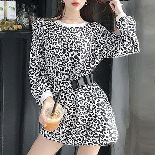 Set: Animal Print Long-sleeve Mini Sweatshirt Dress + Crossbody Bag