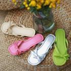Bow-front Sandals