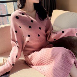 Set: Cropped Dotted Sweater + Pleated Knit Midi A-line Skirt