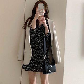 Long Sleeve V-neck Floral Mini A-line Dress / Plain Blazer / Set