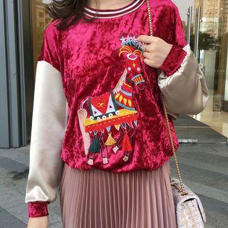 Embroidered Panel Long-sleeve T-shirt / Accordion Midi Skirt