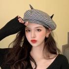 Houndstooth Horn-accent Beret