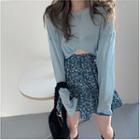 Plain Long-sleeve Top / Floral A-line Skirt