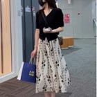 Short-sleeve V-neck Blouse / Floral Midi A-line Skirt / Set