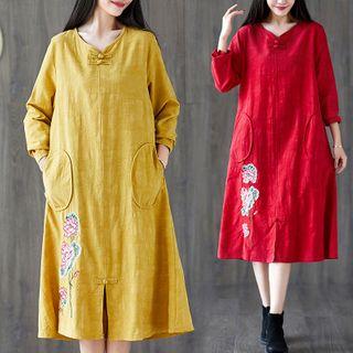 Embroidered Chinese Knot Button Long-sleeve Medium Maxi Dress