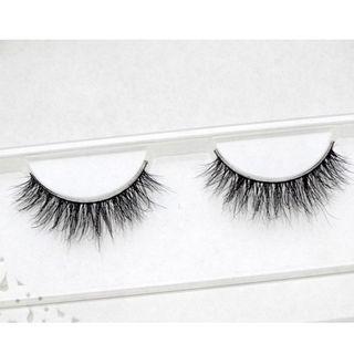 False Eyelashes (7-11 Mm)  - One Size