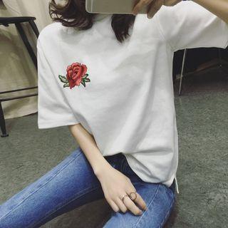 Elbow-sleeve Floral Embroidery T-shirt