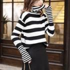 Turtleneck Two-tone Sweater Stripes - Black & White - One Size