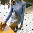 High-neck Seam-trim T-shirt